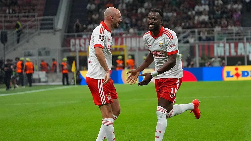 A Night of Frustration at San Siro: Benfica Stuns AC Milan in Europa League Opener