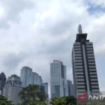 Jakarta Weather Forecast: Mild Conditions Expected Across Capital with Scattered Afternoon Showers