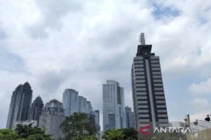 Jakarta Weather Forecast: Mild Conditions Expected Across Capital with Scattered Afternoon Showers